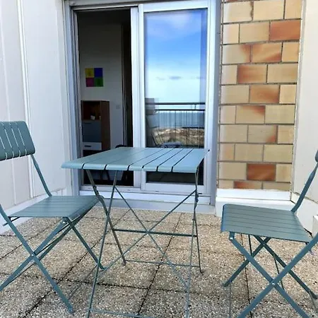Apartment Vue